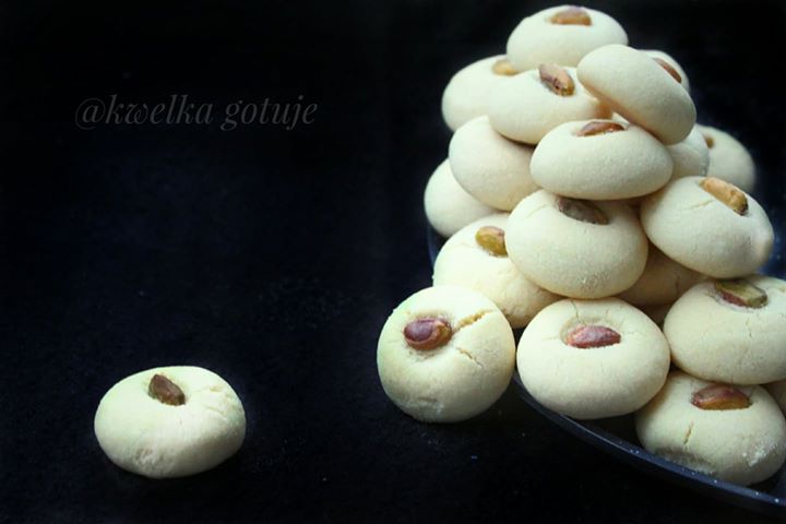 Ghorayeba – egipskie maślane ciasteczka